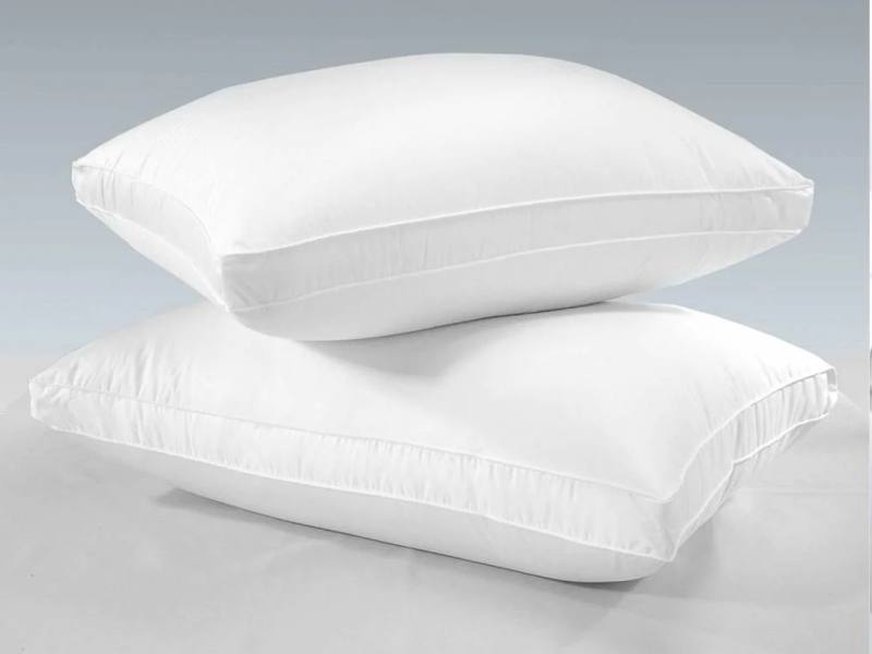 Oxford Mills Factory Outlet logo