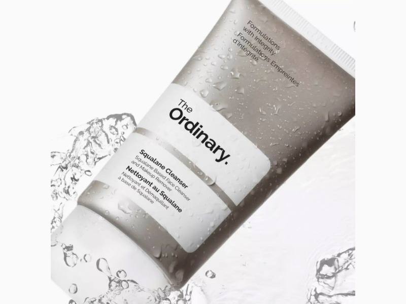 The Cosmetics Company Store logo