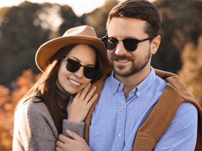 Select Shades Sunglass Outlet logo