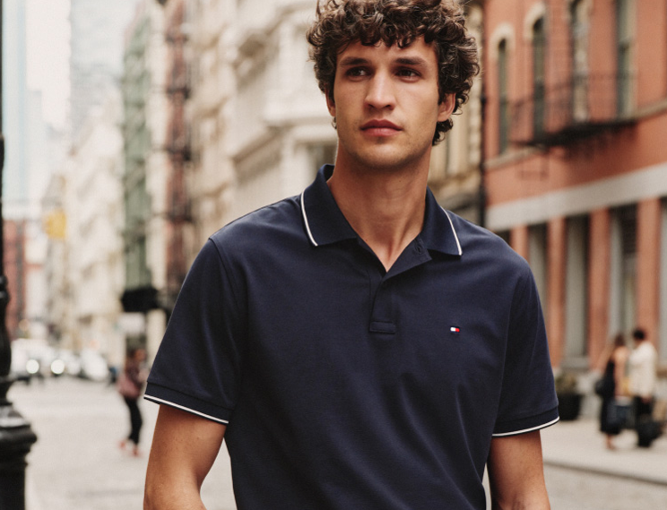 Tommy Hilfiger logo