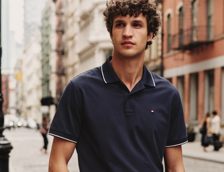 Tommy Hilfiger logo