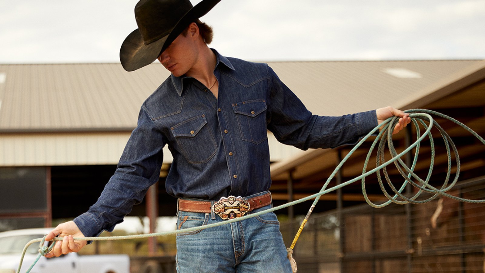 Ariat logo