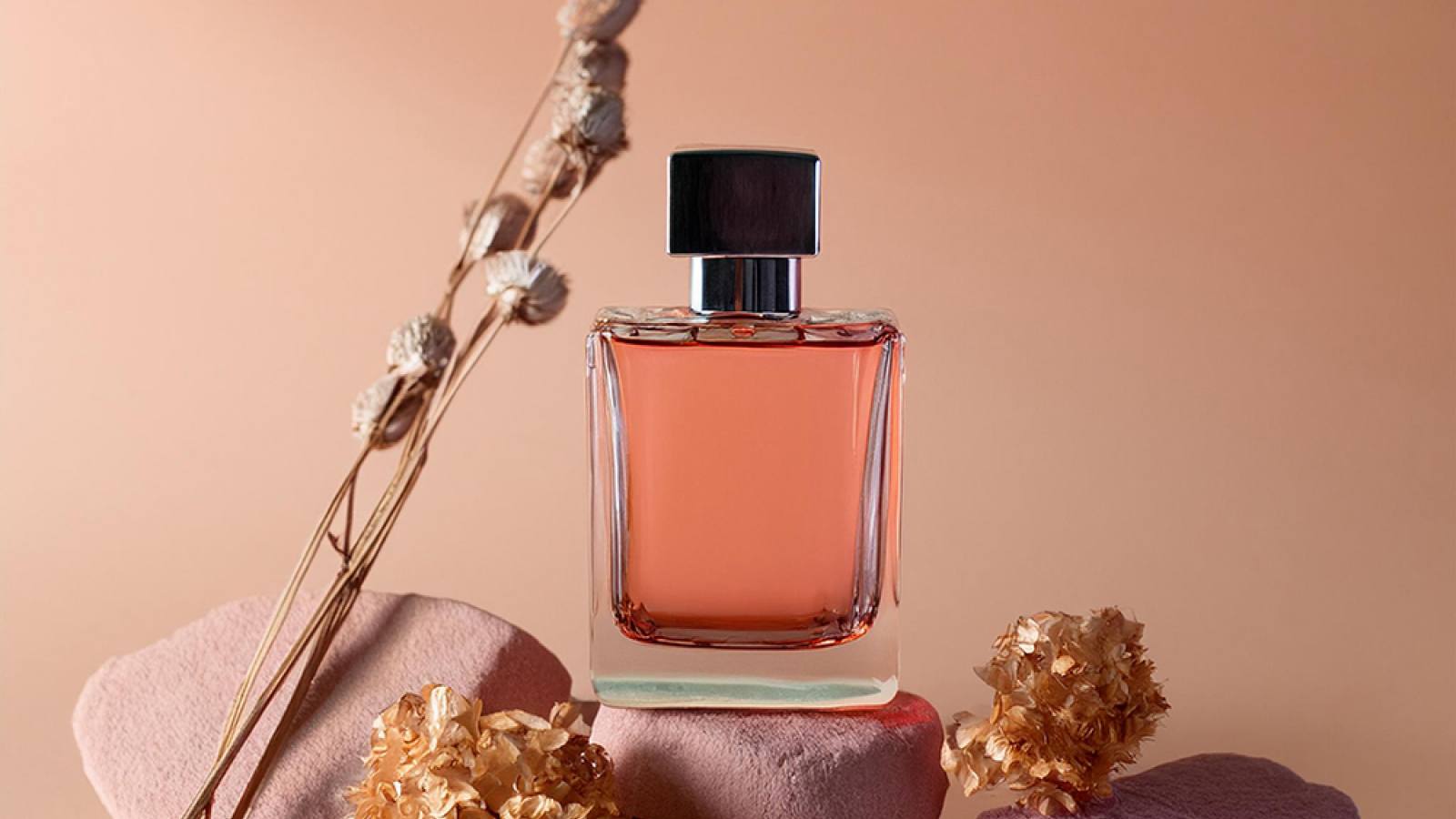 Gifts & Perfumes 4U logo